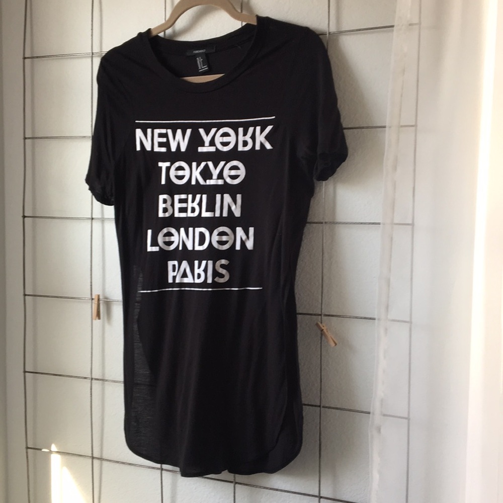 Slit long tee shirt
